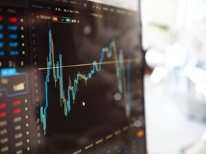 Inteligência Artificial na Seleção de Trabalhadores no Brasil: Desafios e Impactos Sociais