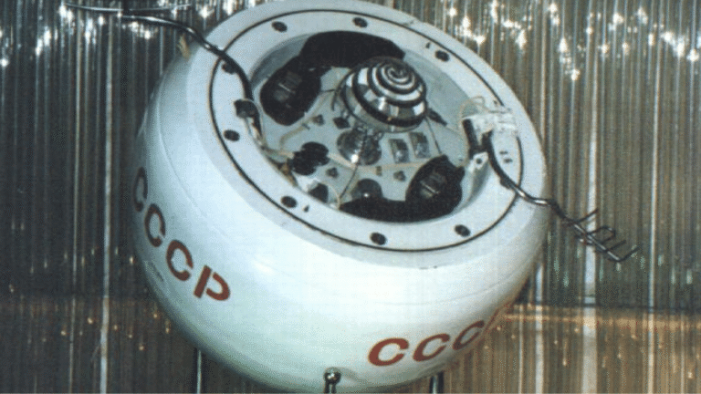 Sonda Soviética Cosmos 482 Retorna à Terra Após 53 Anos de Órbita Ininterrupta