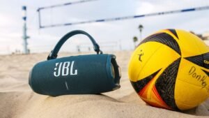 JBL Charge 6: Inovação com Carregador Portátil e Conexão Auracast