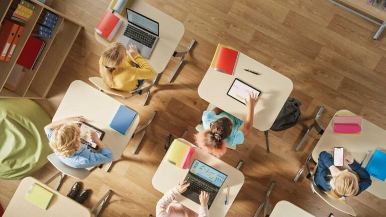 Ensino de Inteligência Artificial nos EUA: Um Movimento em Crescimento